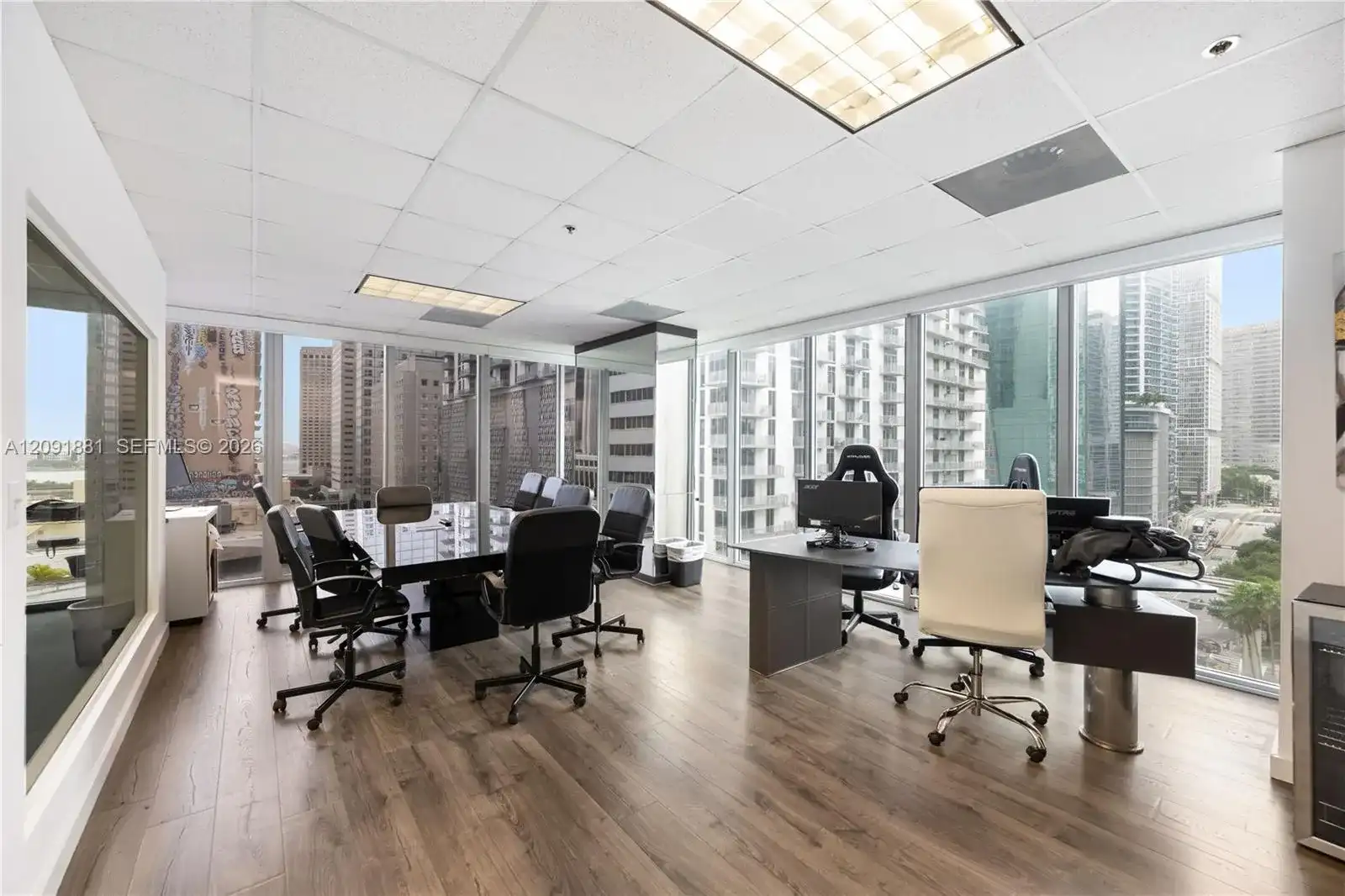150 SE 2nd Ave # 1025, Miami FL 33131