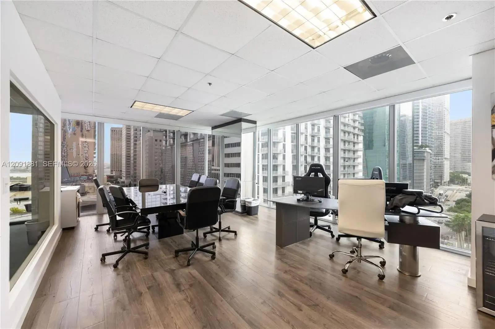 150 SE 2nd Ave # 1025, Miami FL 33131