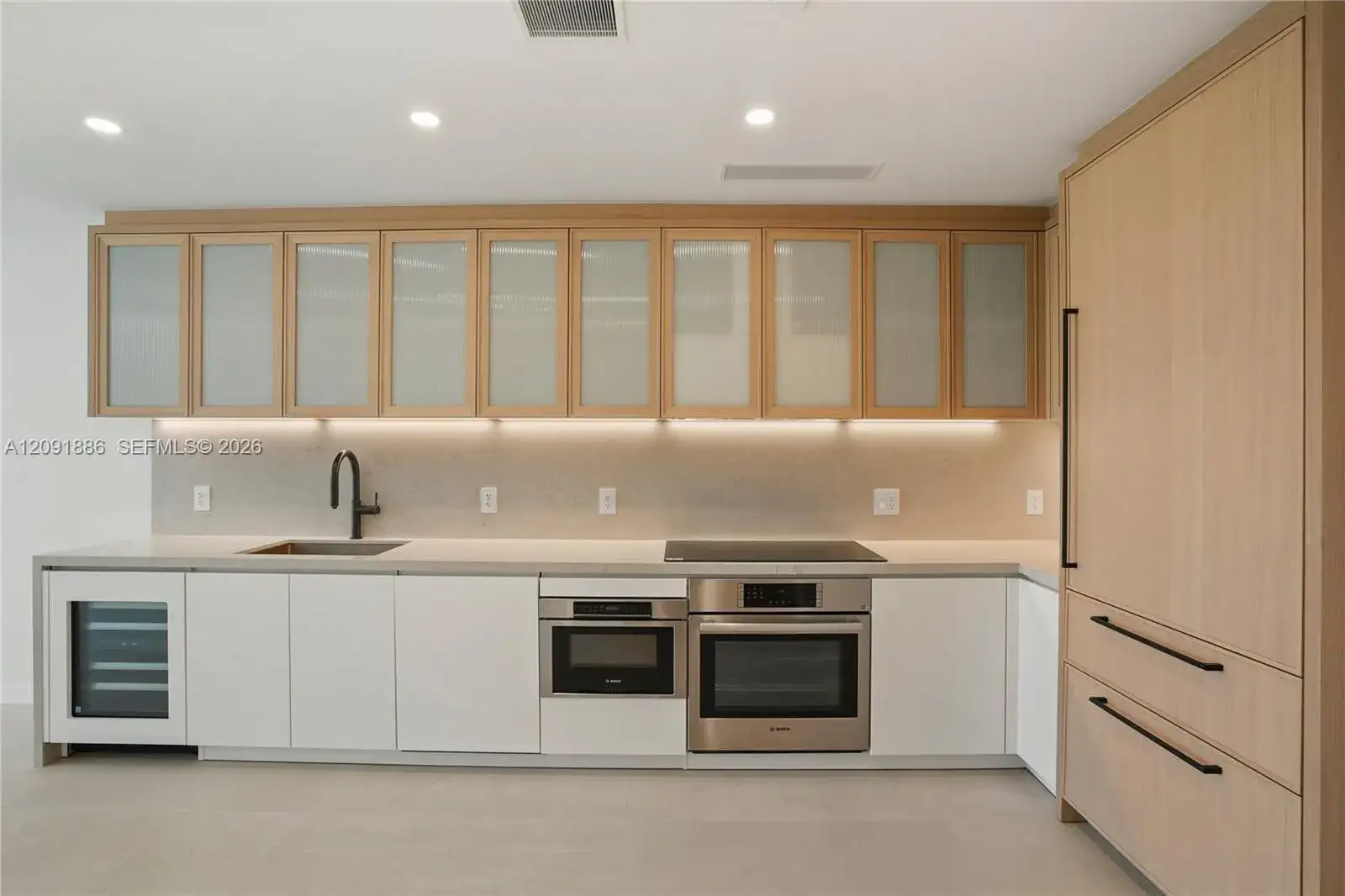 2200 Brickell Ave, Miami FL 33129 photo 3