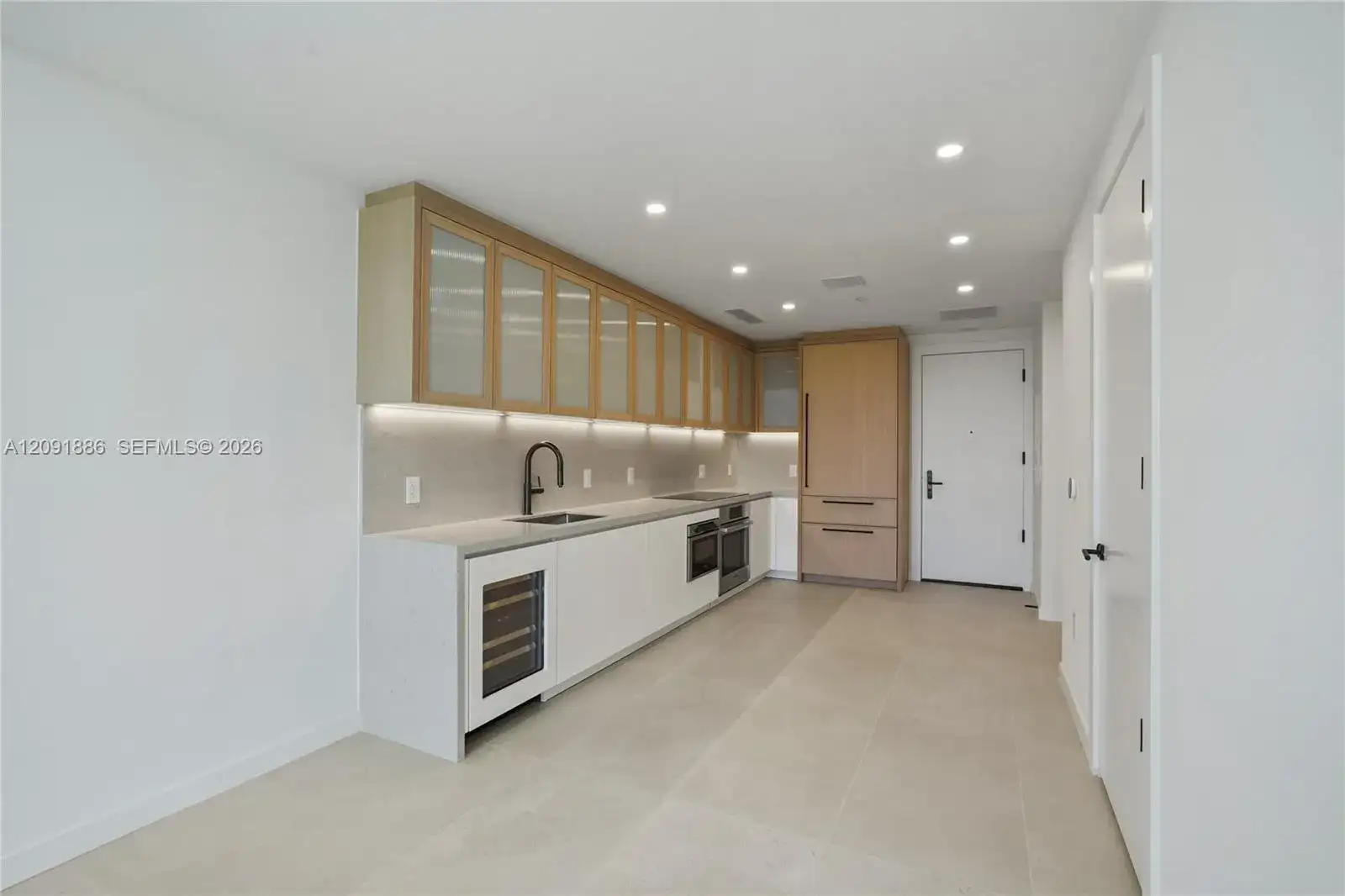 2200 Brickell Ave, Miami FL 33129 photo 5