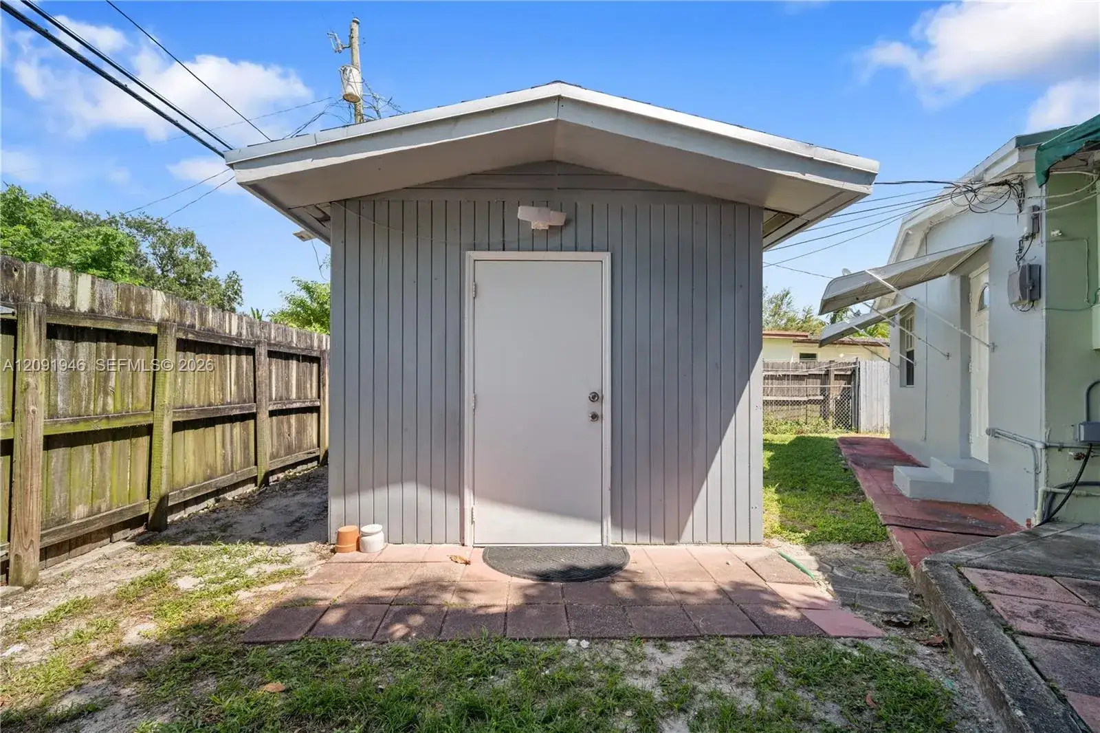 1741 NE 178th St # B, North Miami Beach FL 33162