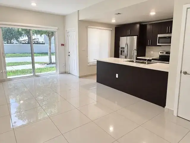 13966 SW 259th Way, Homestead FL 33032 photo 5