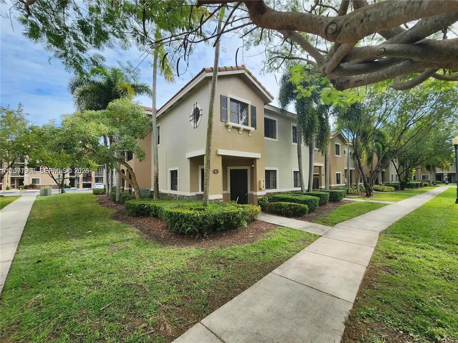 22811 SW 88th Pl # 22, Cutler Bay FL 33190