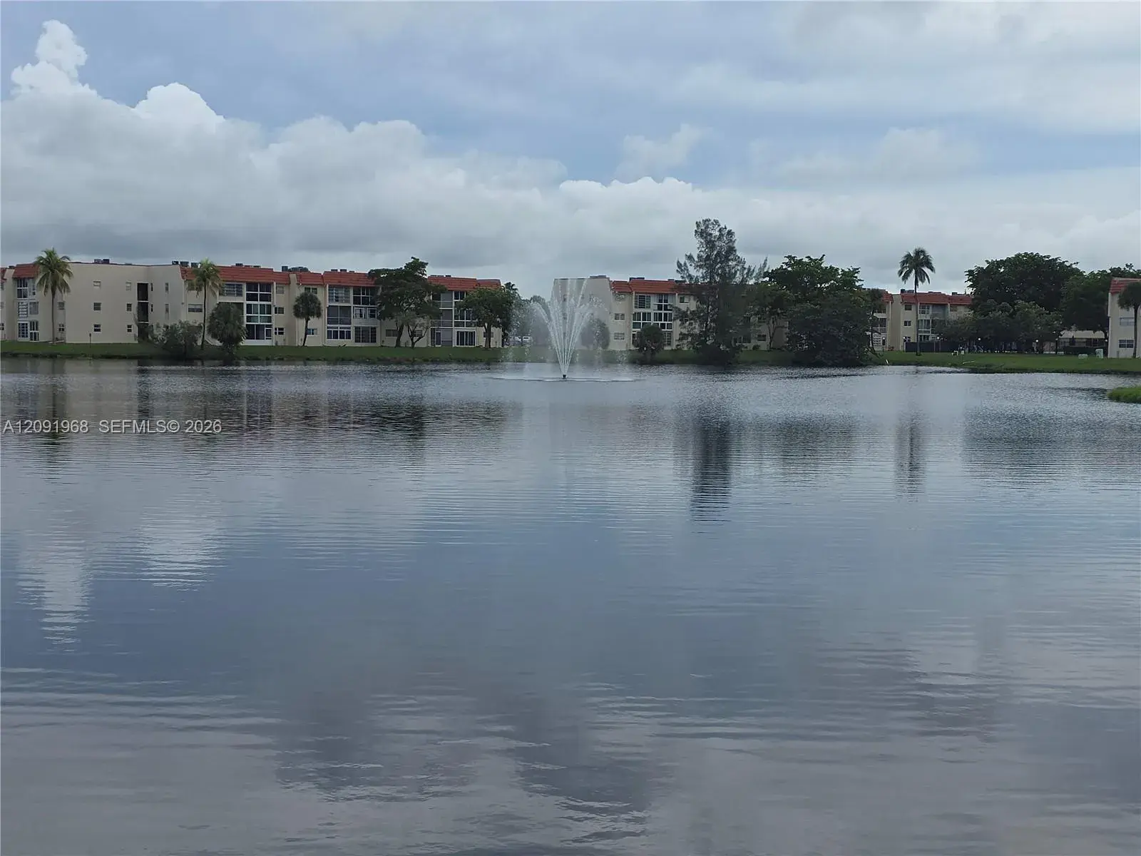 3071 E Sunrise Lakes Dr # 107, Sunrise FL 33322