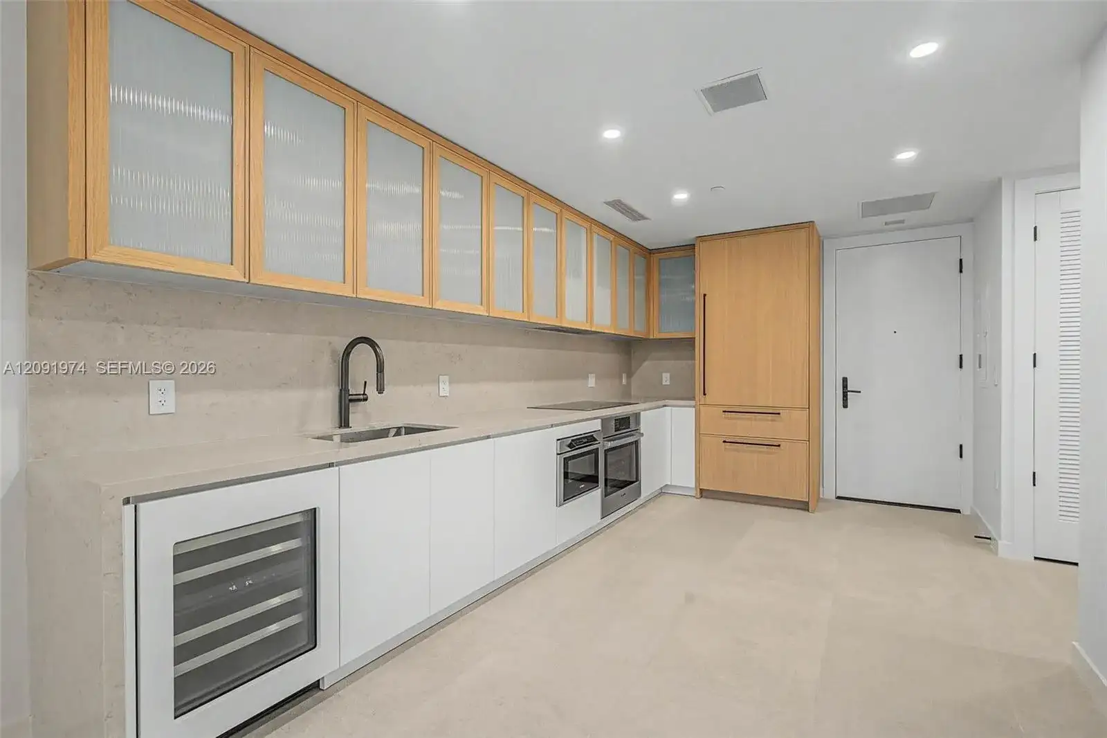 2200 Brickell Ave # 406, Miami FL 33129 photo 2