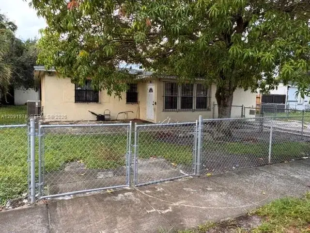 3100 NW 162nd St, Miami Gardens FL 33054 photo 2