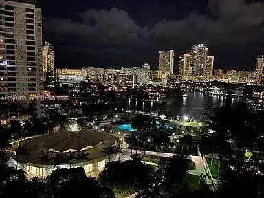 600 Three Islands Blvd # 1113, Hallandale Beach FL 33009 photo 5