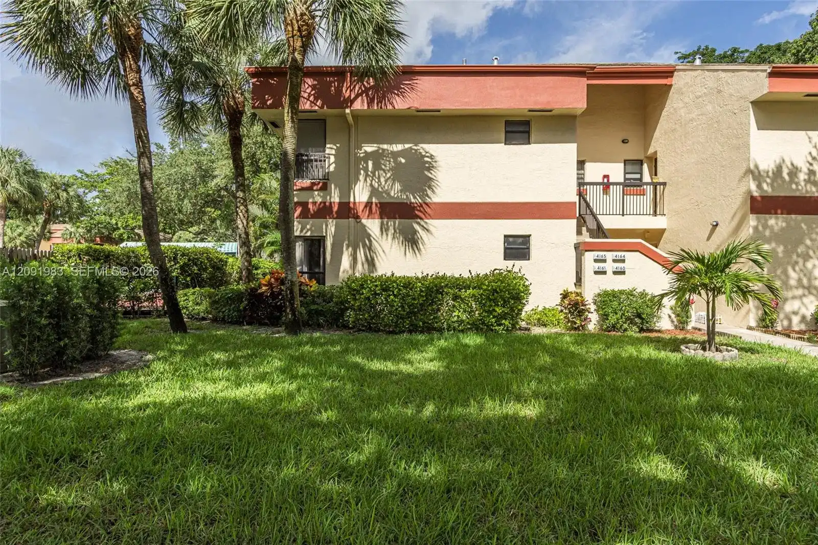 4161 S Carambola Cir S # 2158, Coconut Creek FL 33066