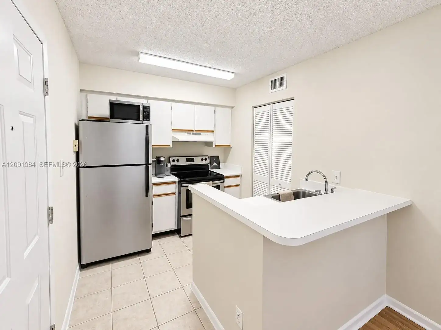 620 S Park Rd # 2, Hollywood FL 33021 photo 2