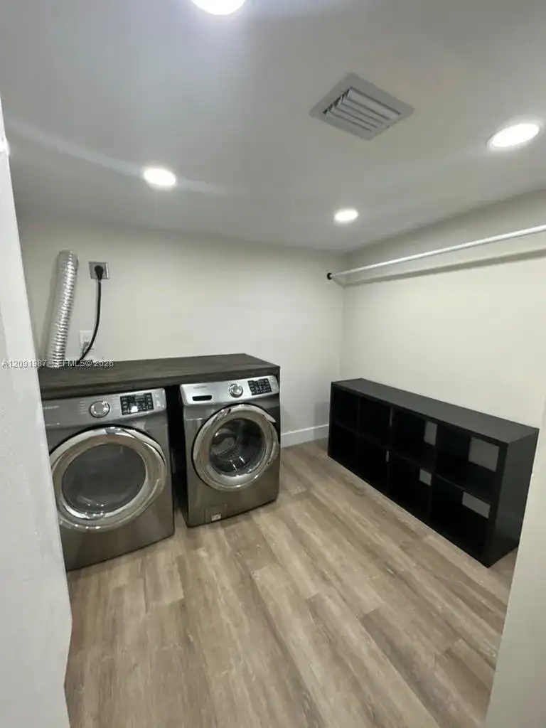 9735 NW 49th Ter # 414, Doral FL 33178 photo 3