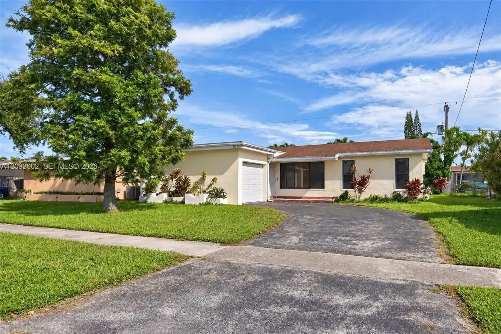 11731 NW 30th Pl, Sunrise FL 33323