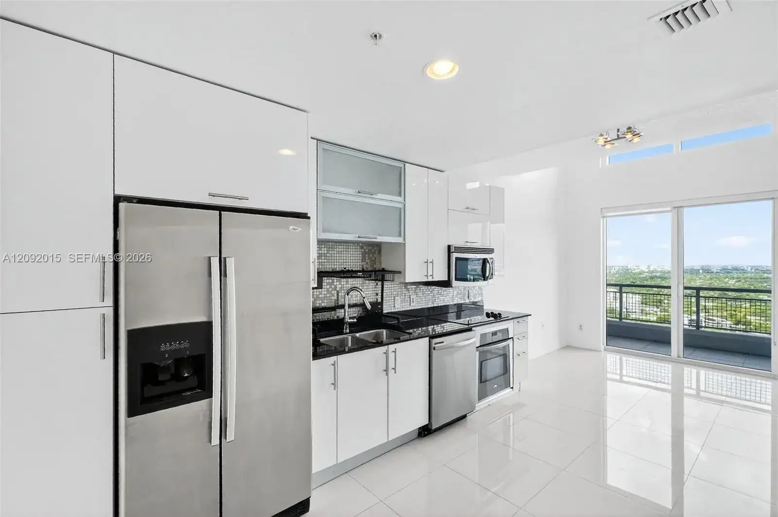 60 SW 13th St # 3209, Miami FL 33130 photo 3