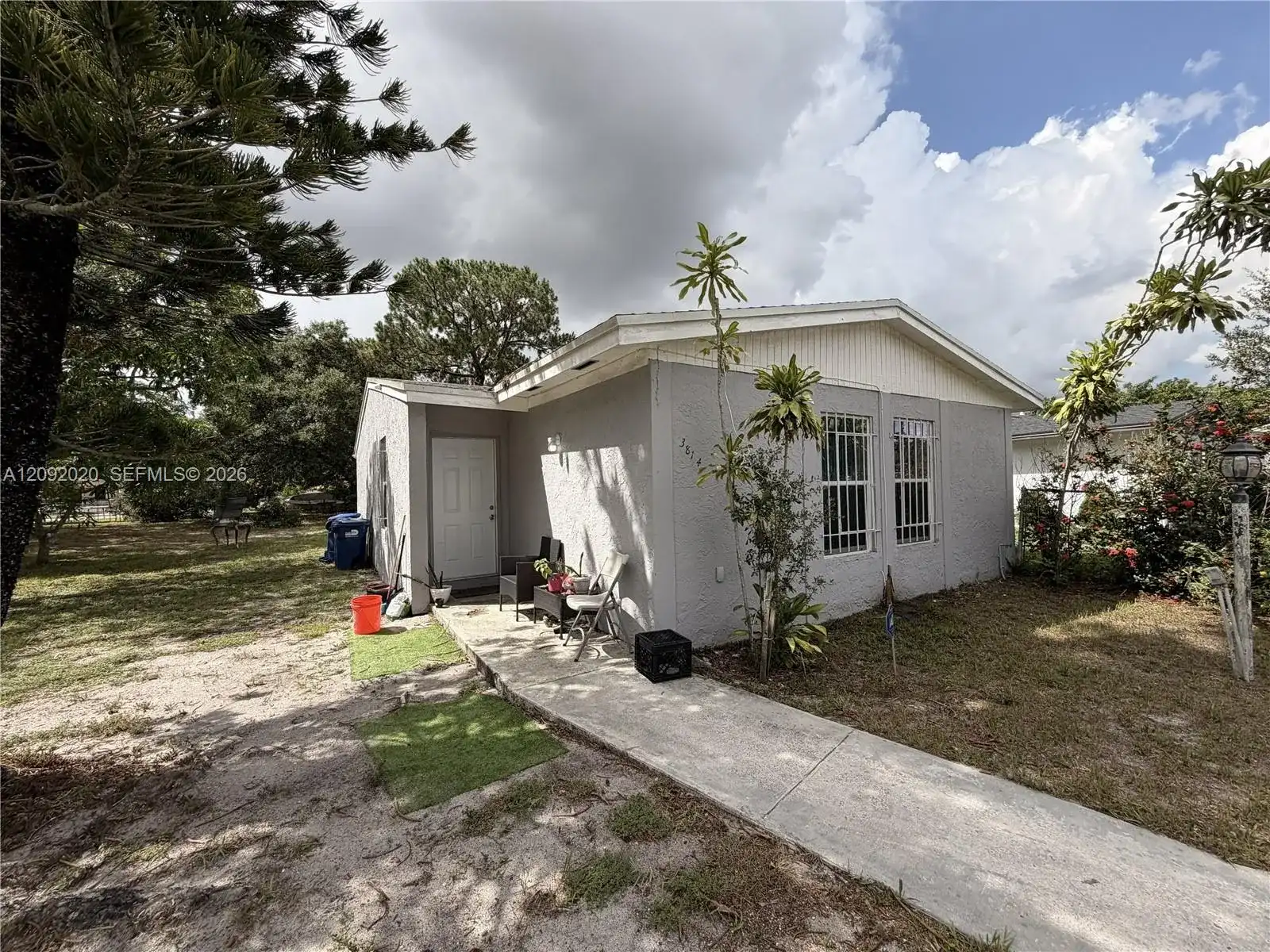 3814 NW 213th St, Miami Gardens FL 33055