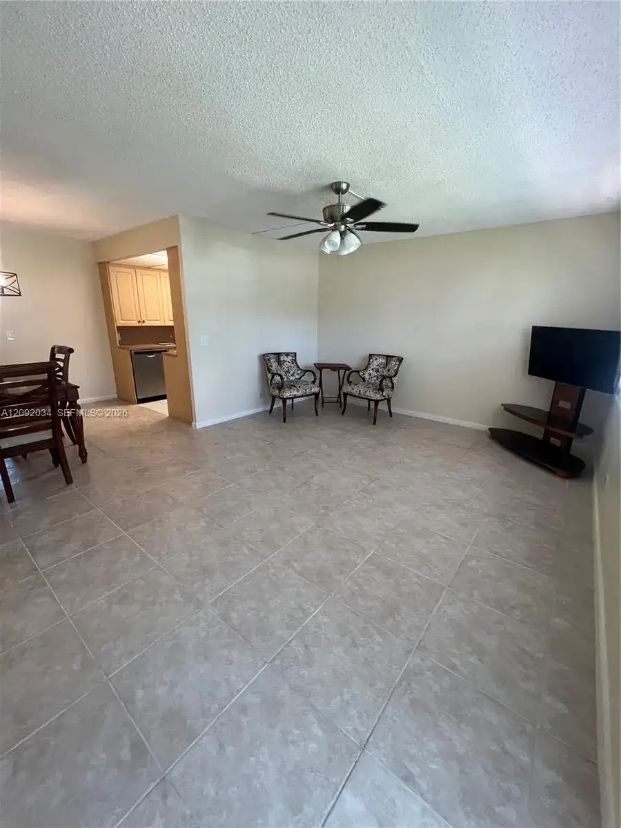 1087 Cornwall E # 1087, Boca Raton FL 33434 photo 3