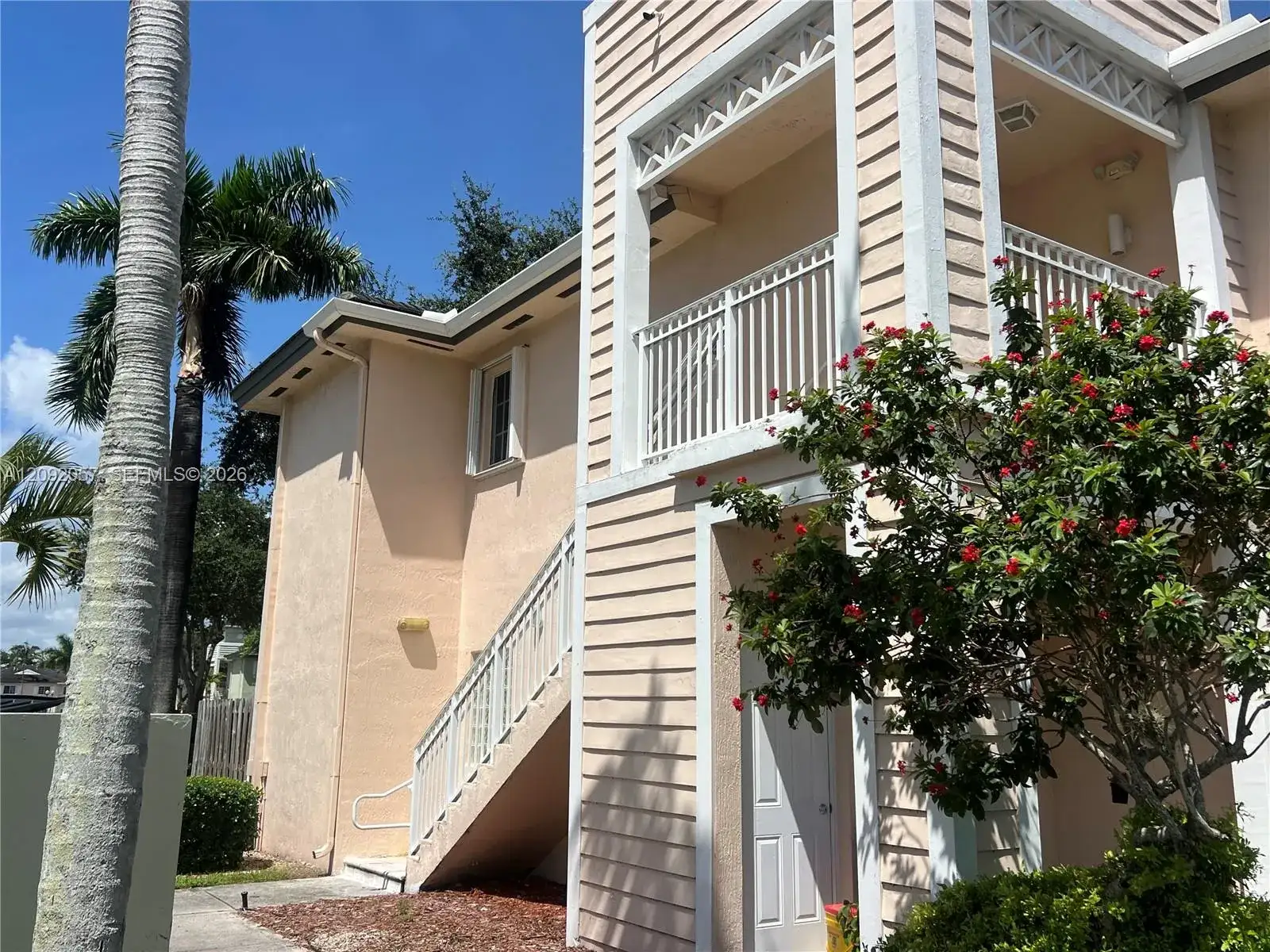372 NE 26th Pl # 201, Homestead FL 33033 photo 2