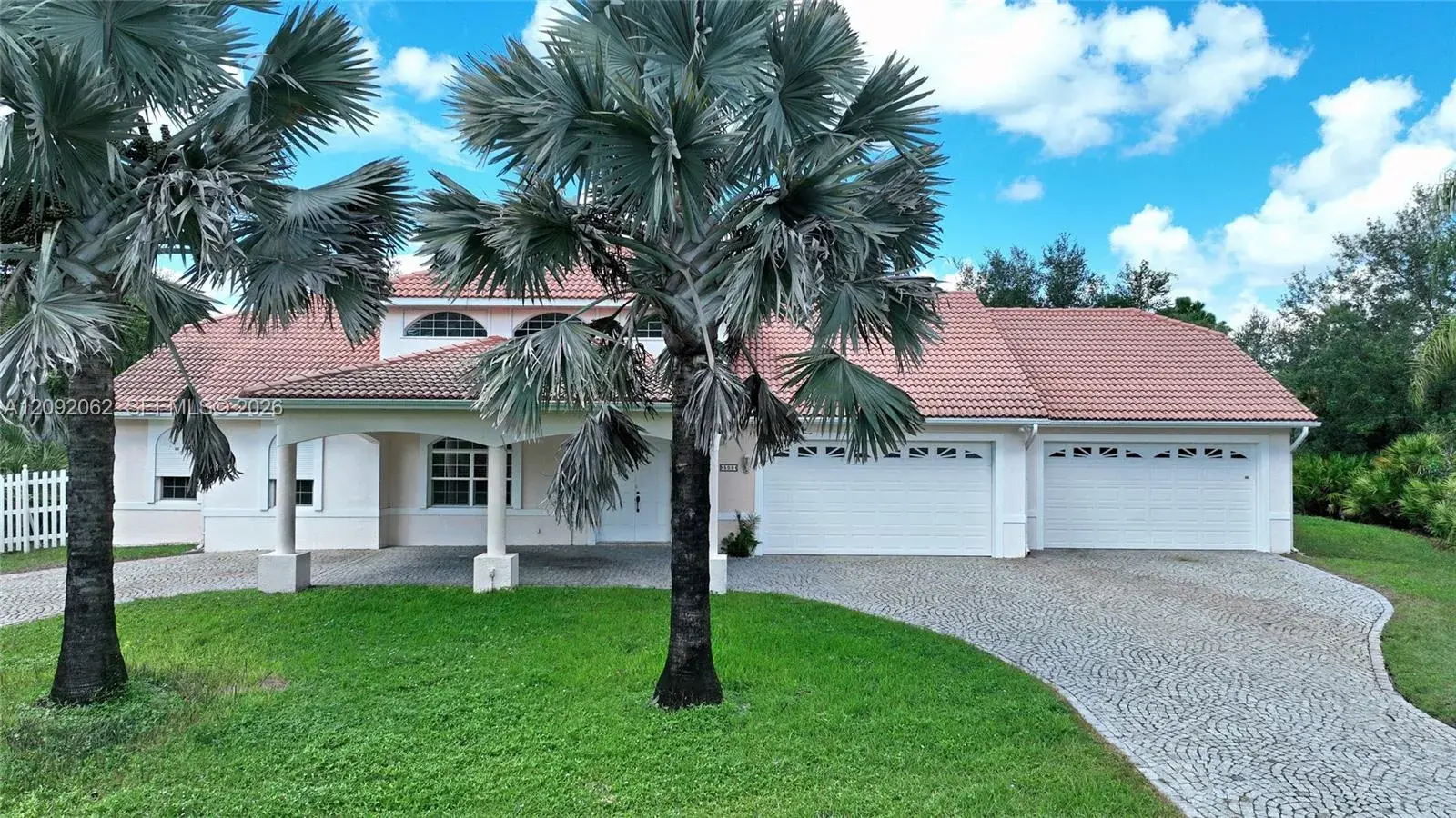 4 bedroom 2 bath Residential for sale at 509 Desoto Ave, Lehigh Acres FL 33972