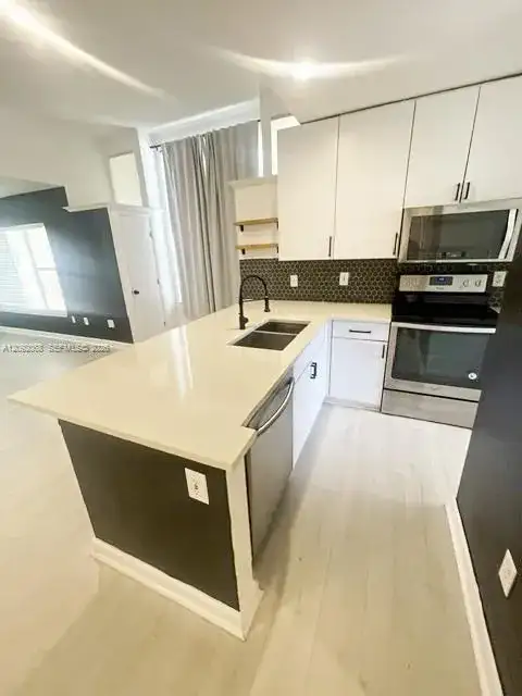 4759 Via Palm Lks # 312, West Palm Beach FL 33417 photo 4