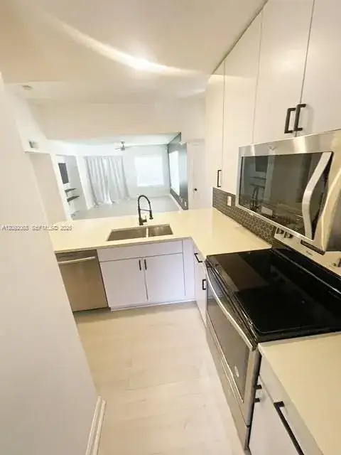 4759 Via Palm Lks # 312, West Palm Beach FL 33417 photo 5