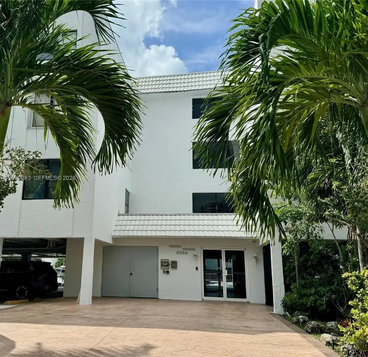 3702 NE 171st St # 6, North Miami Beach FL 33160