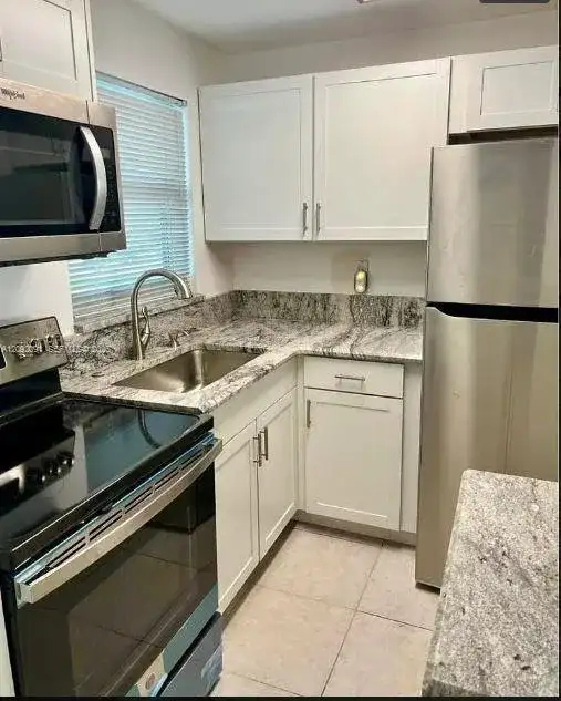 1116 Lake Ter # 205, Boynton Beach FL 33426 photo 4