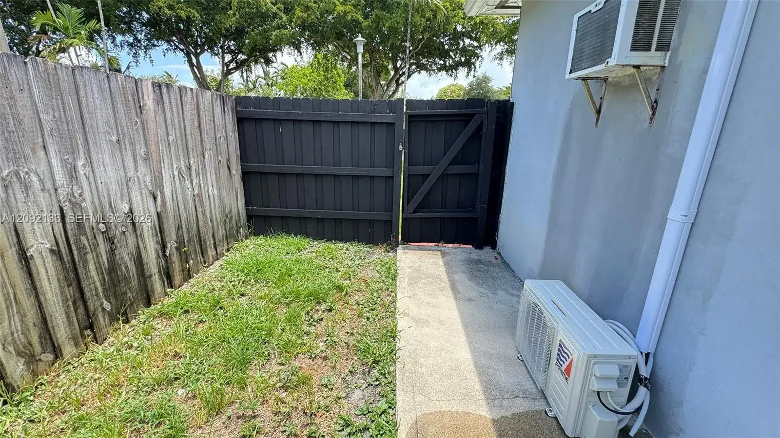 13260 NE Miami Ct, North Miami FL 33161 photo 5