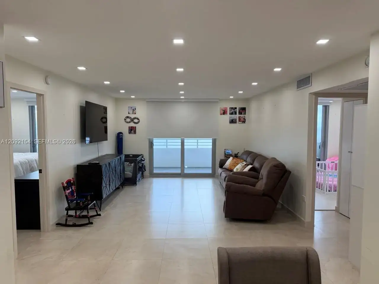 5555 Collins Ave # 14G, Miami Beach FL 33140 photo 2