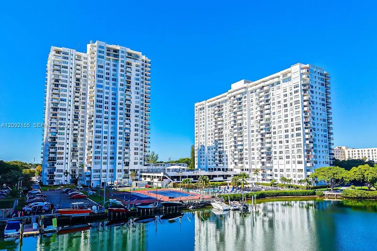 2750 NE 183rd St # 1009, Aventura FL 33160