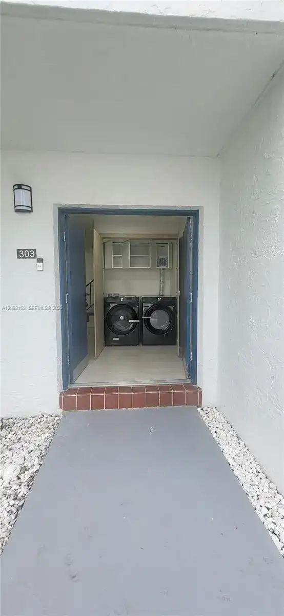 9430 SW 170th St # 303, Palmetto Bay FL 33157 photo 3