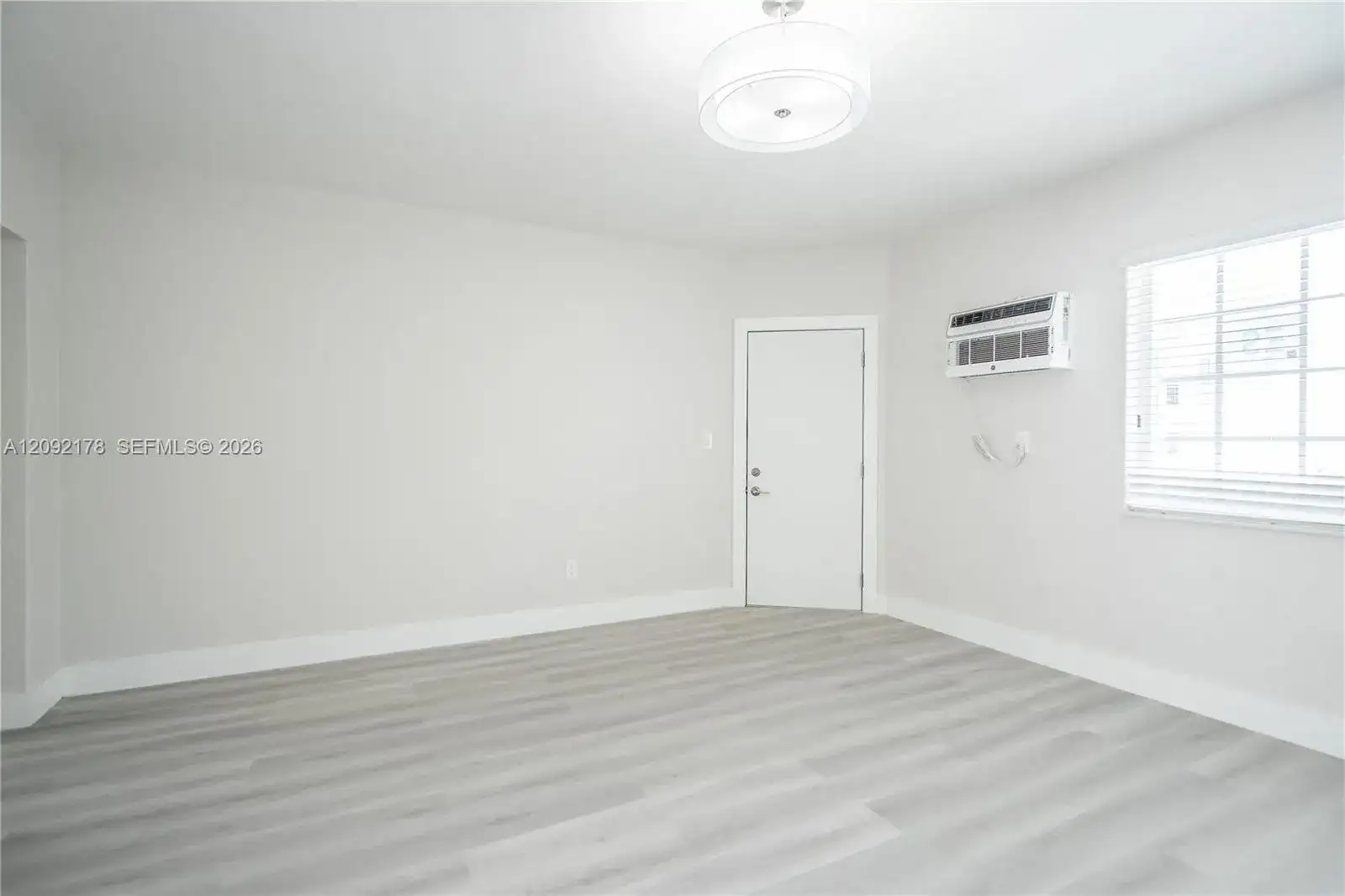2418 Flamingo Dr # 9, Miami Beach FL 33140 photo 5