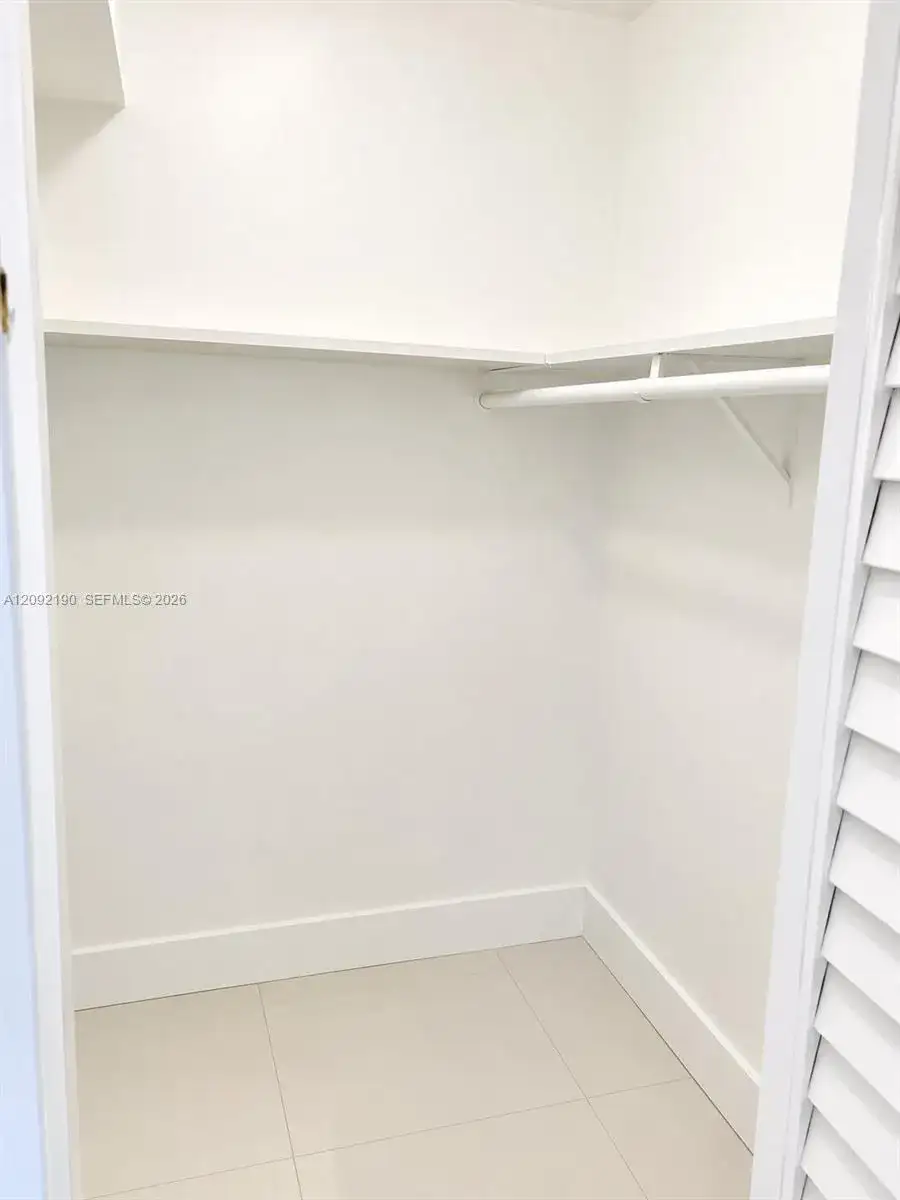 2350 NE 135th St # 203, North Miami FL 33181 photo 2