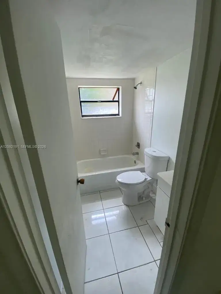 2715 W 66th St # 21, Hialeah FL 33016 photo 5