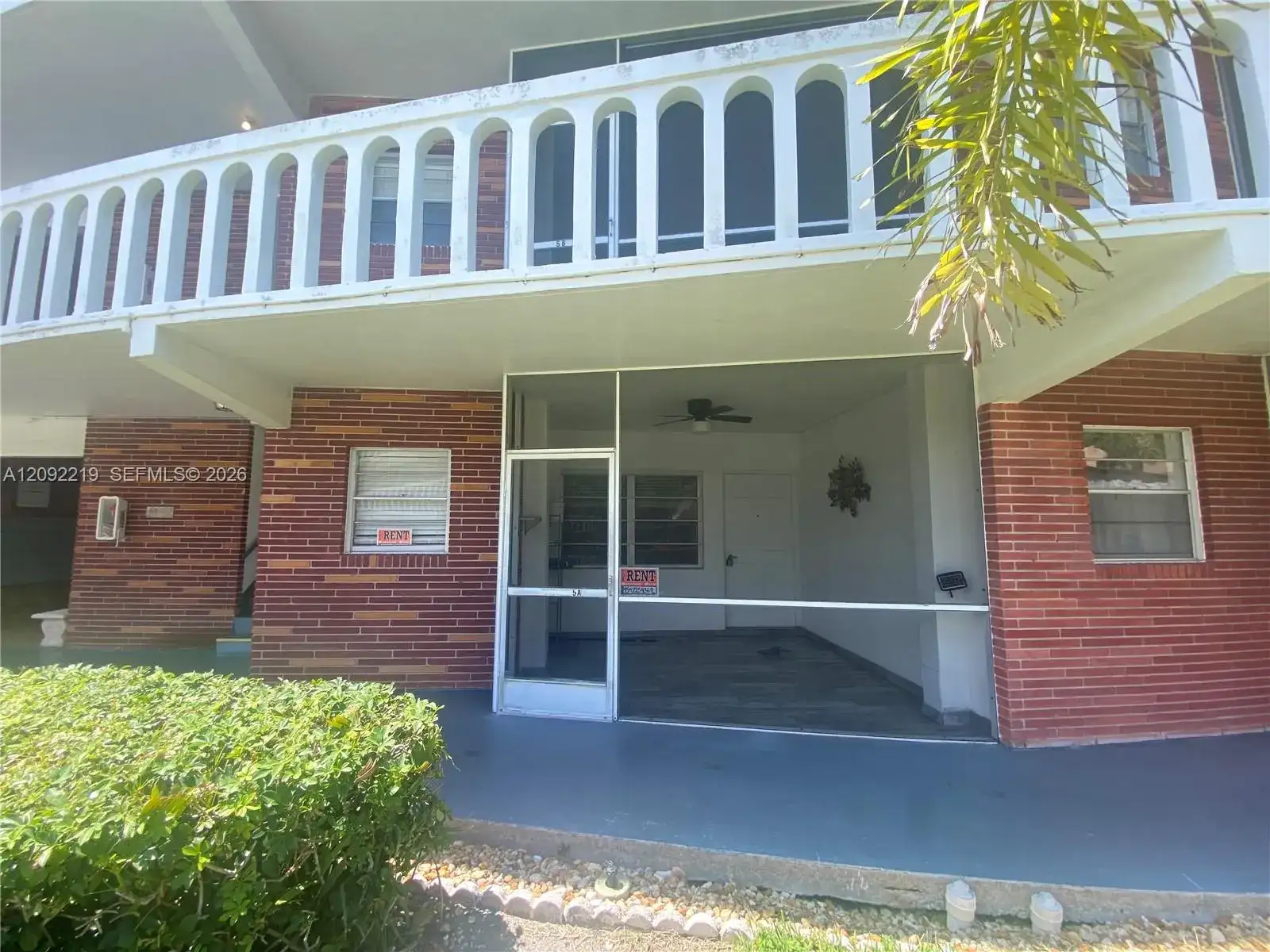 201 NE 14th Ave # 5A, Hallandale Beach FL 33009 photo 2