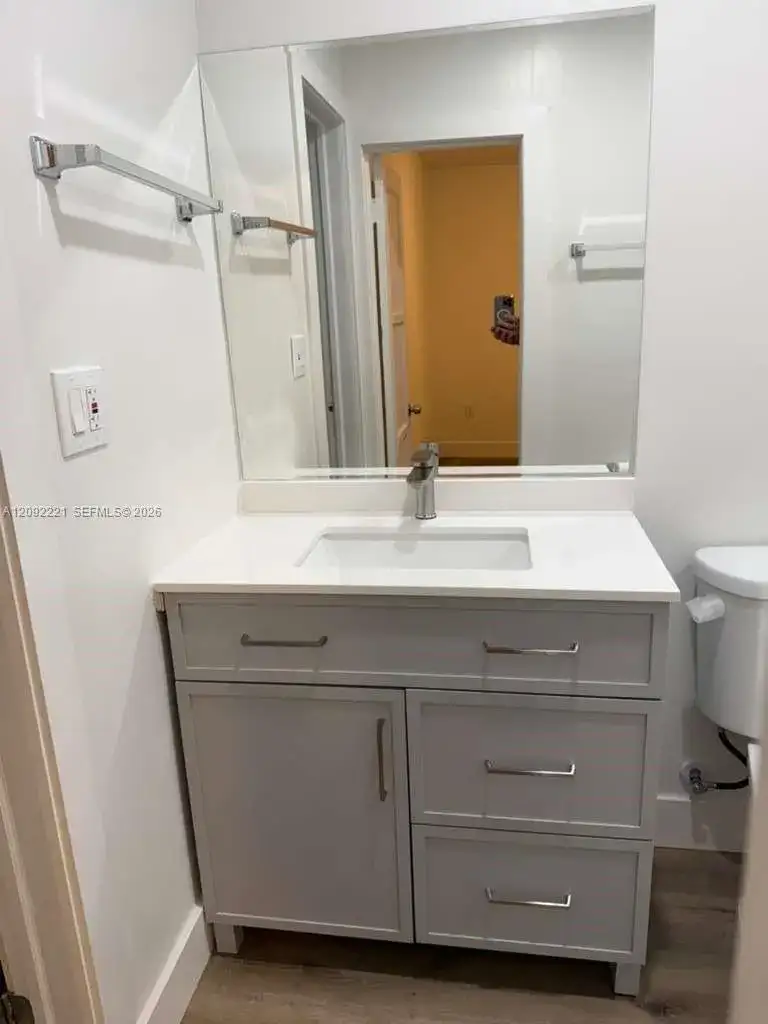 41 NW 34th Ave # 1, Miami FL 33125 photo 5
