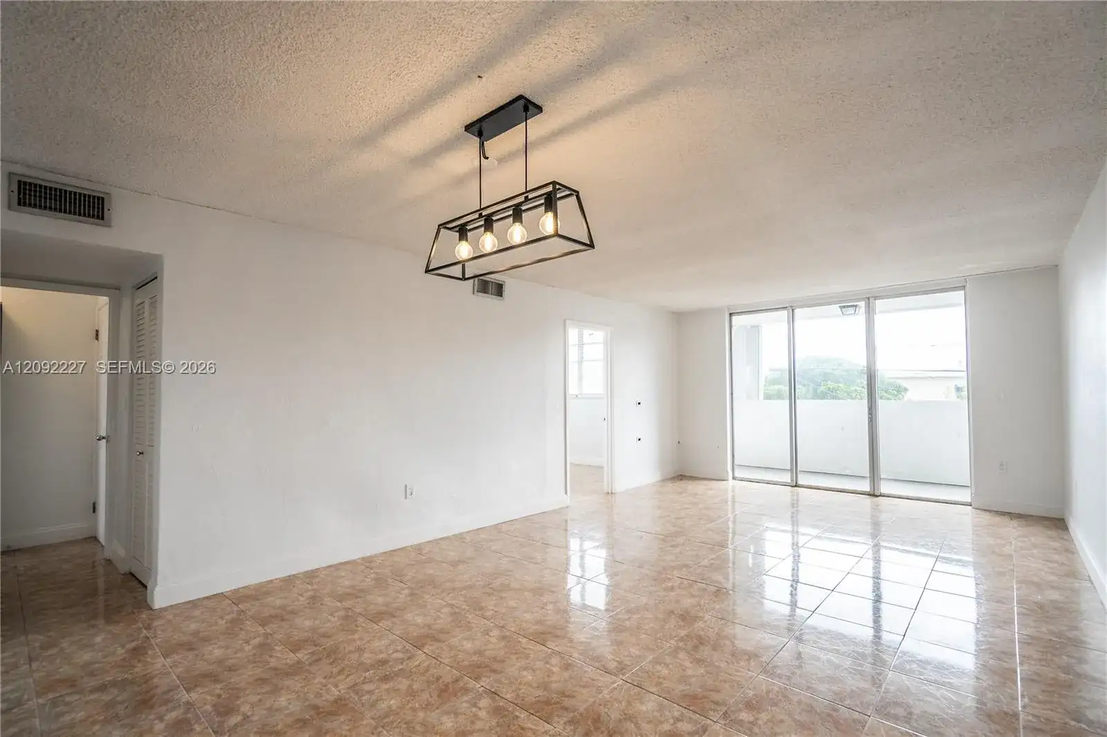 7850 Byron Ave # 207, Miami Beach FL 33141 photo 4
