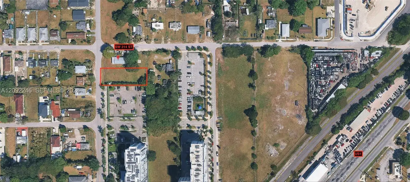 11892 SW 214 ST, Miami FL 33177 photo 3