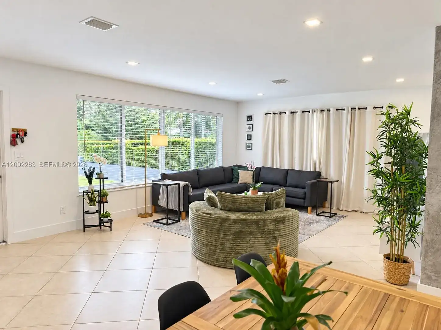 1235 Pierce St, Hollywood FL 33019 photo 5
