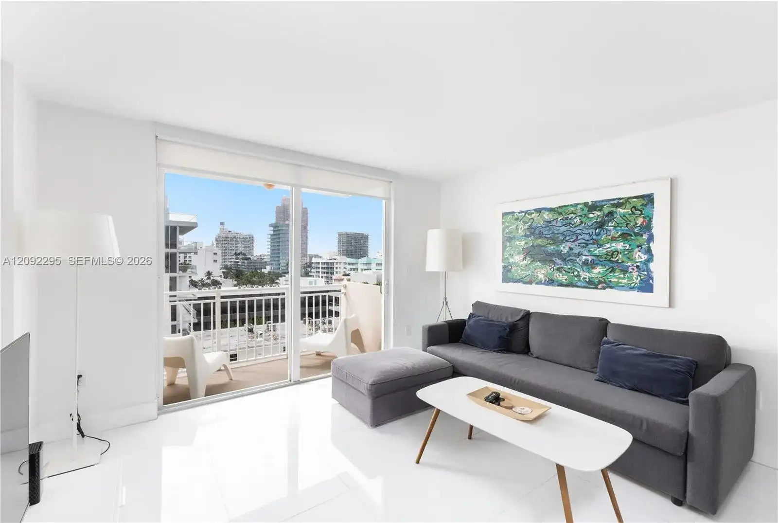 345 Ocean Dr # 1011, Miami Beach FL 33139 photo 4