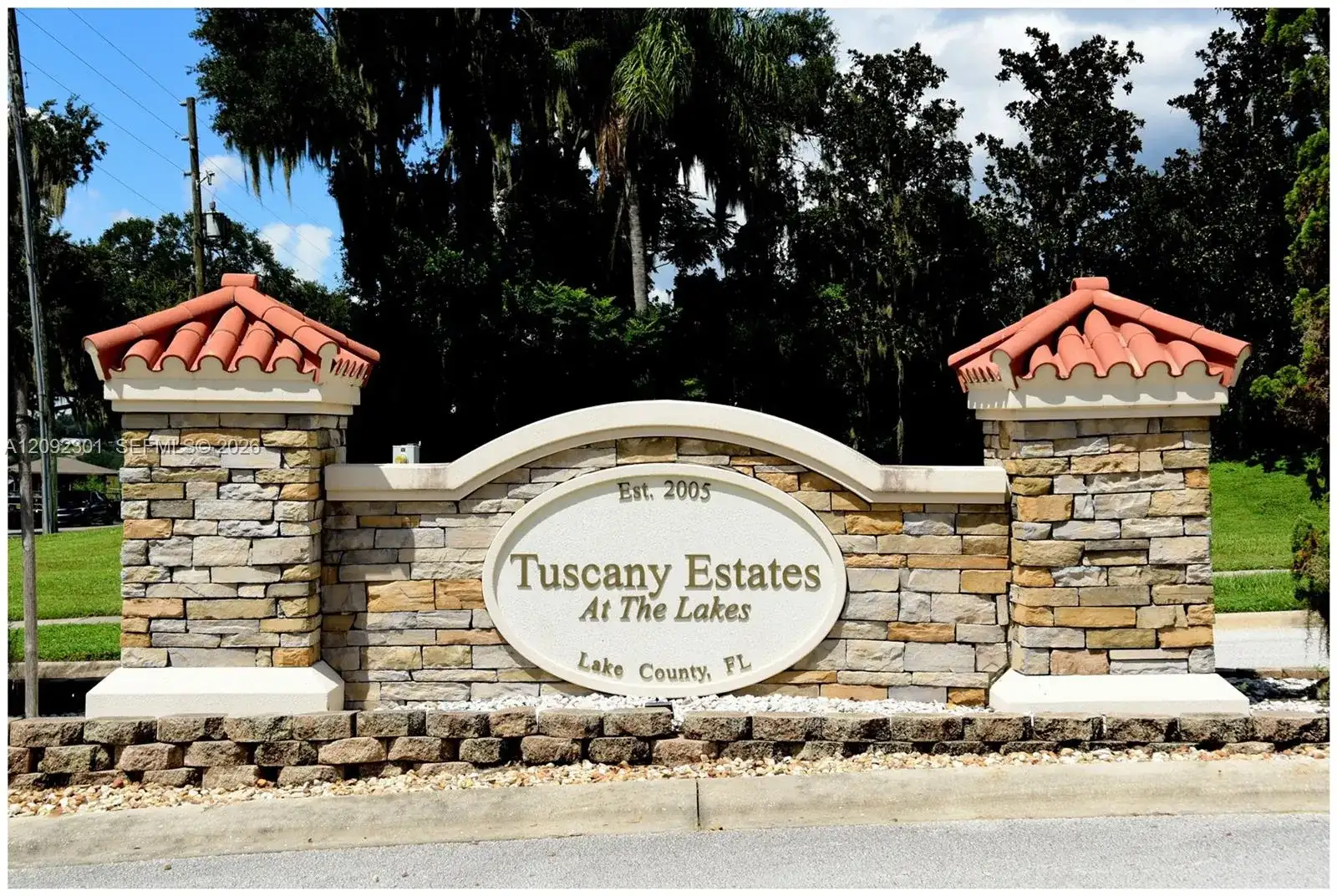12914 Brunello Cir, Clermont FL 34711 photo 3