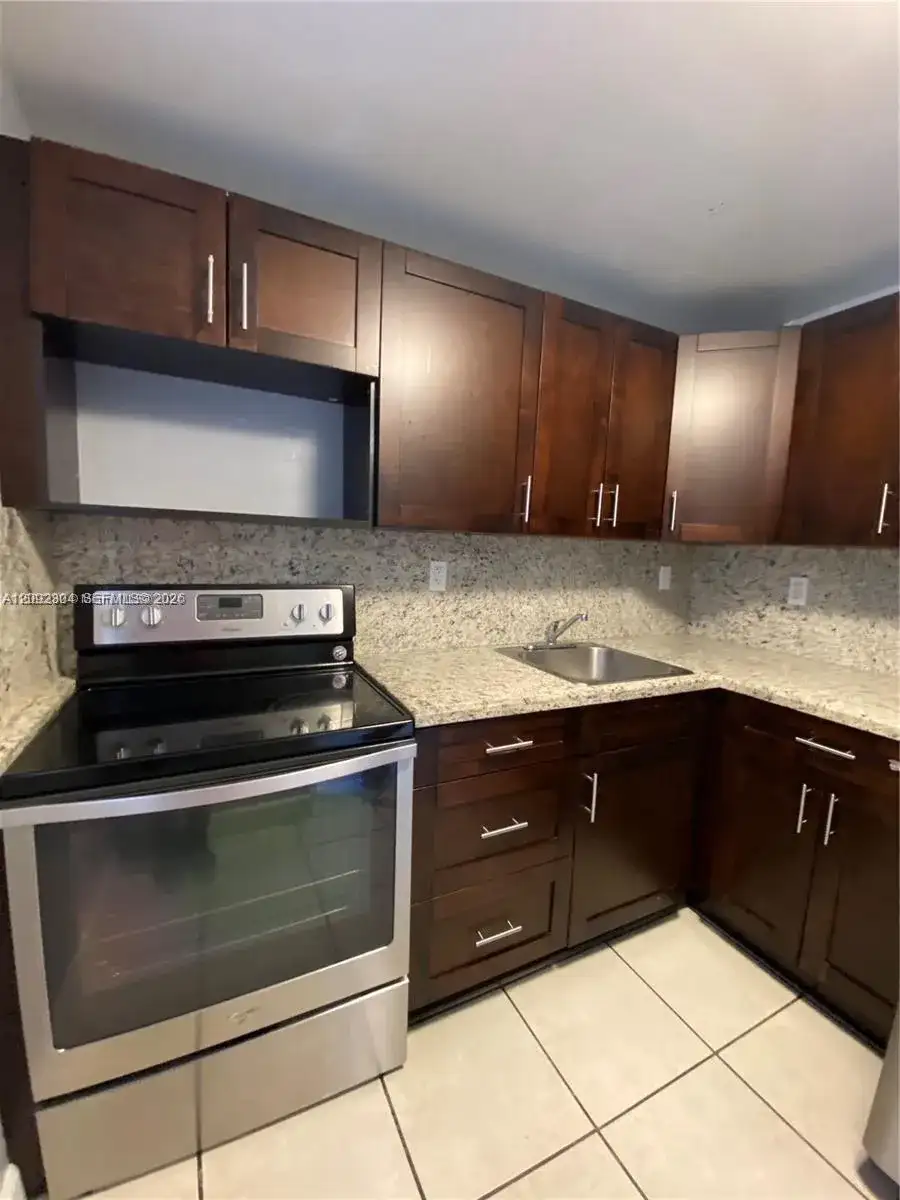 1735 W 60th St # M301, Hialeah FL 33012 photo 5