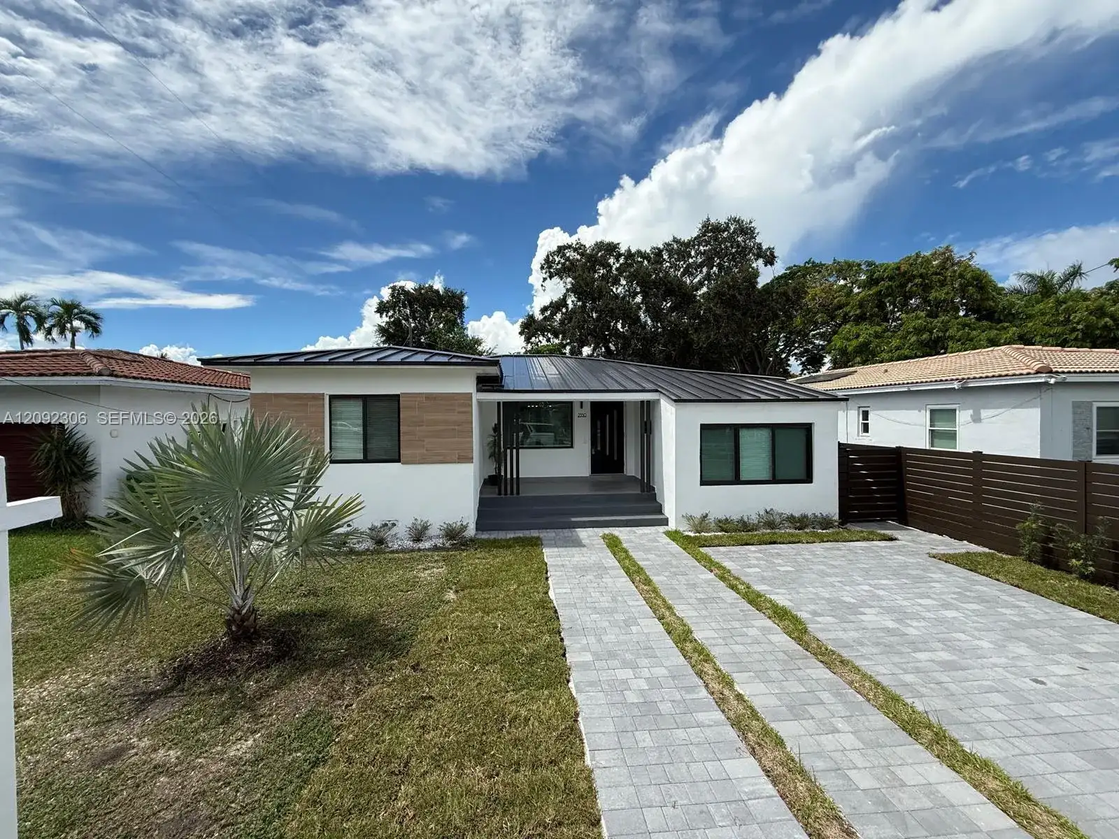 2350 SW 22nd Ave, Miami FL 33145 photo 5