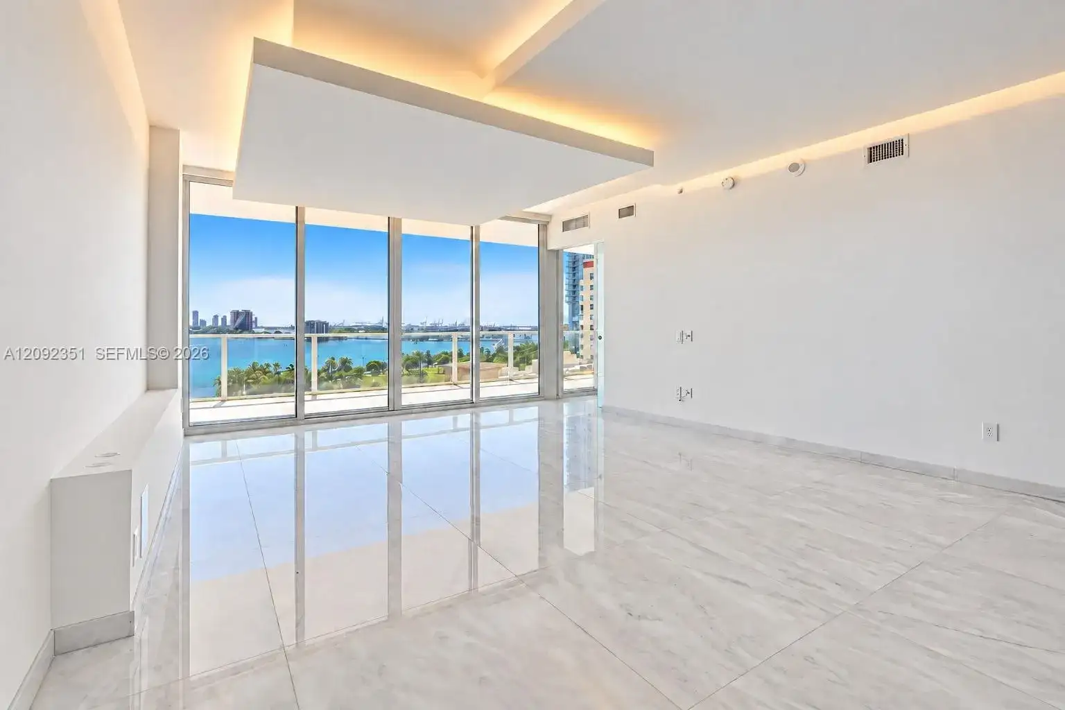2020 N Bayshore Dr # 1006, Miami FL 33137 photo 2