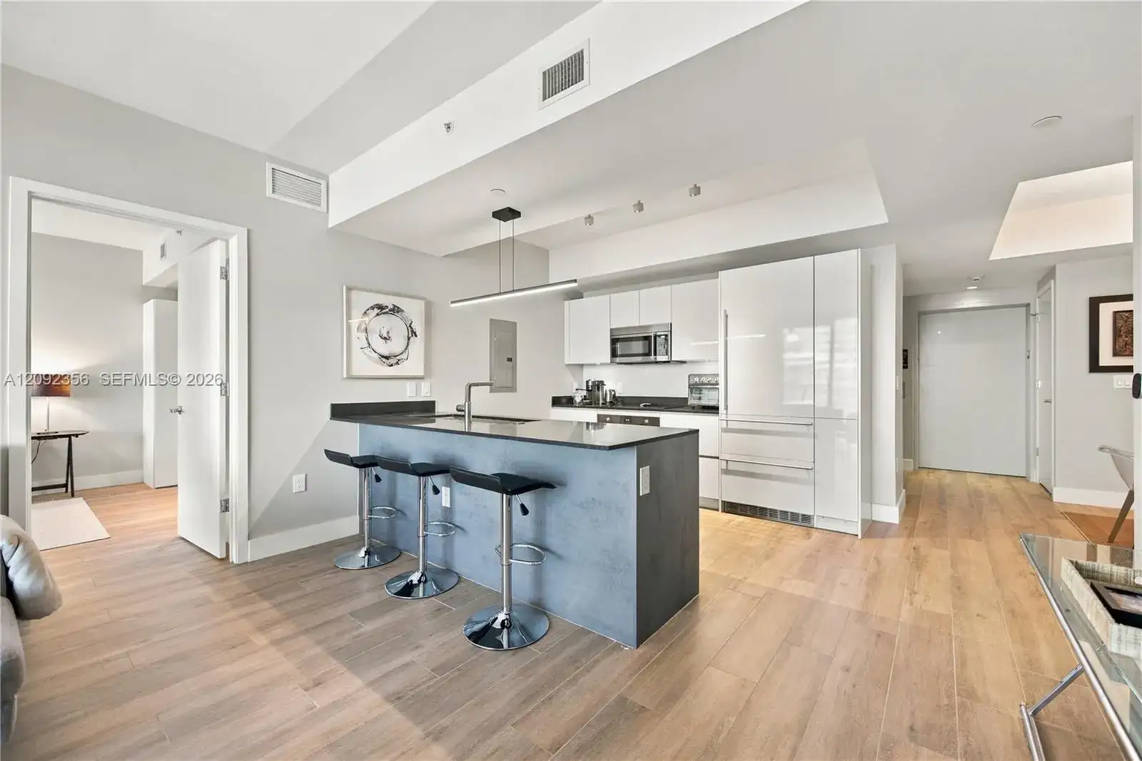 1010 Brickell Ave # 4503, Miami FL 33131 photo 4