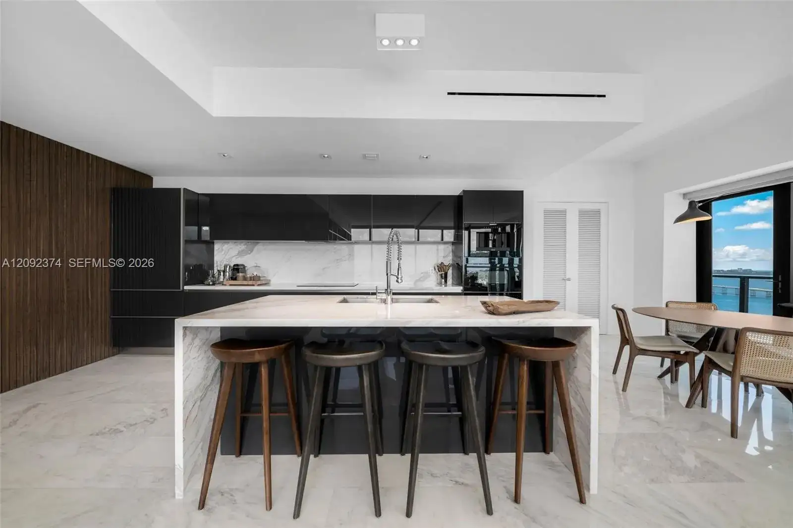 1451 Brickell Ave # 2803, Miami FL 33131 photo 4
