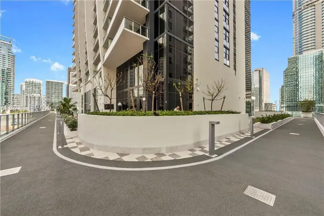 1010 Brickell Ave # 4503, Miami FL 33131 photo 4