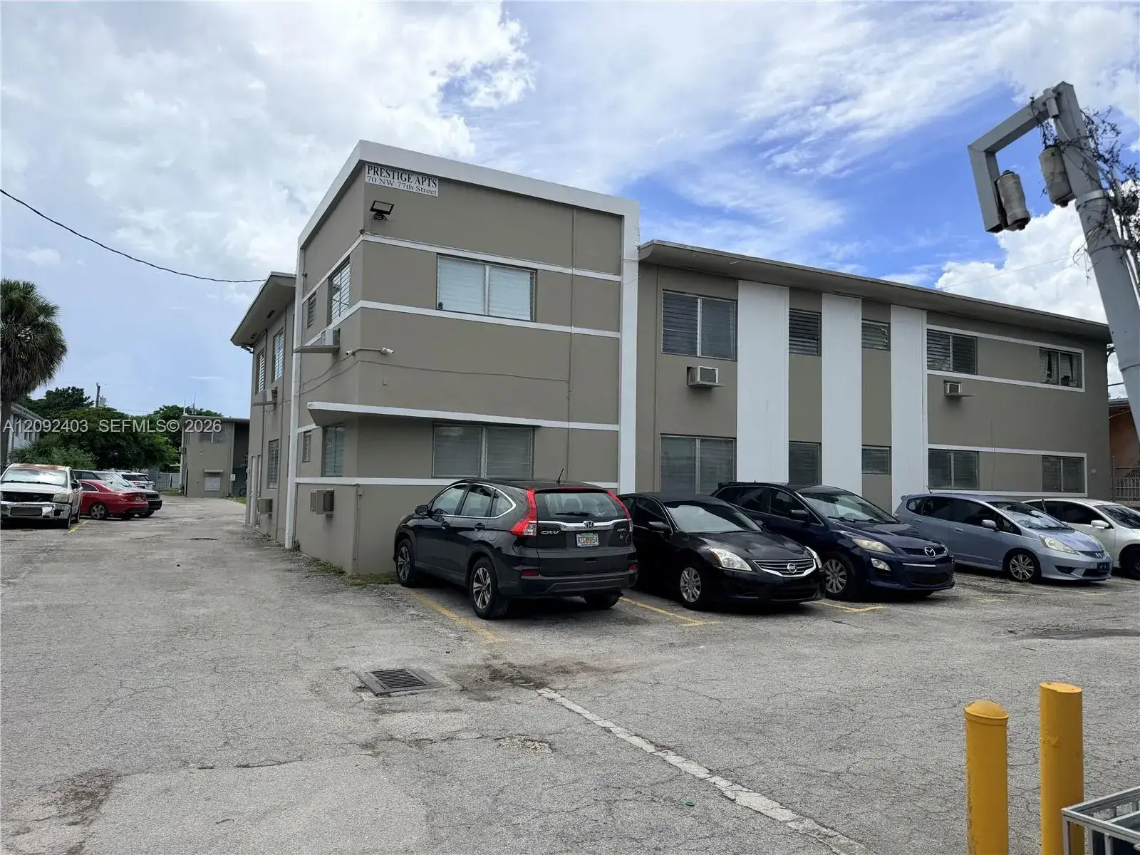 70 NW 77th St # 9, Miami FL 33150