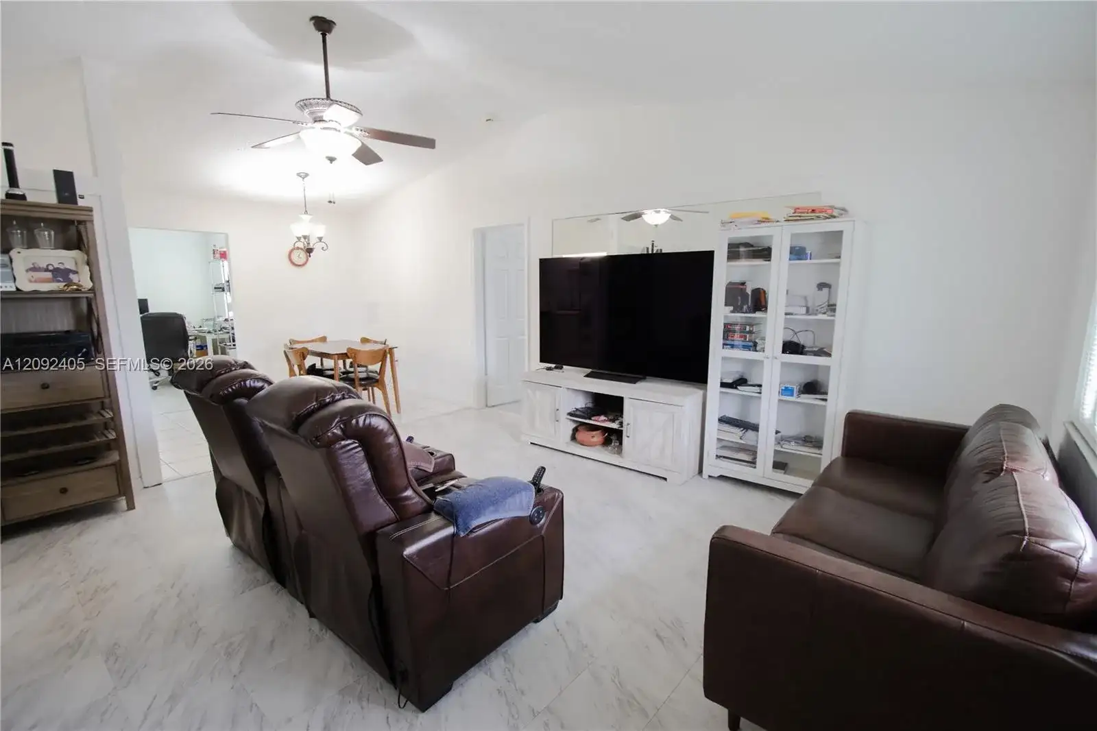 100 SE Eyerly Ave, Port St. Lucie FL 34983 photo 2