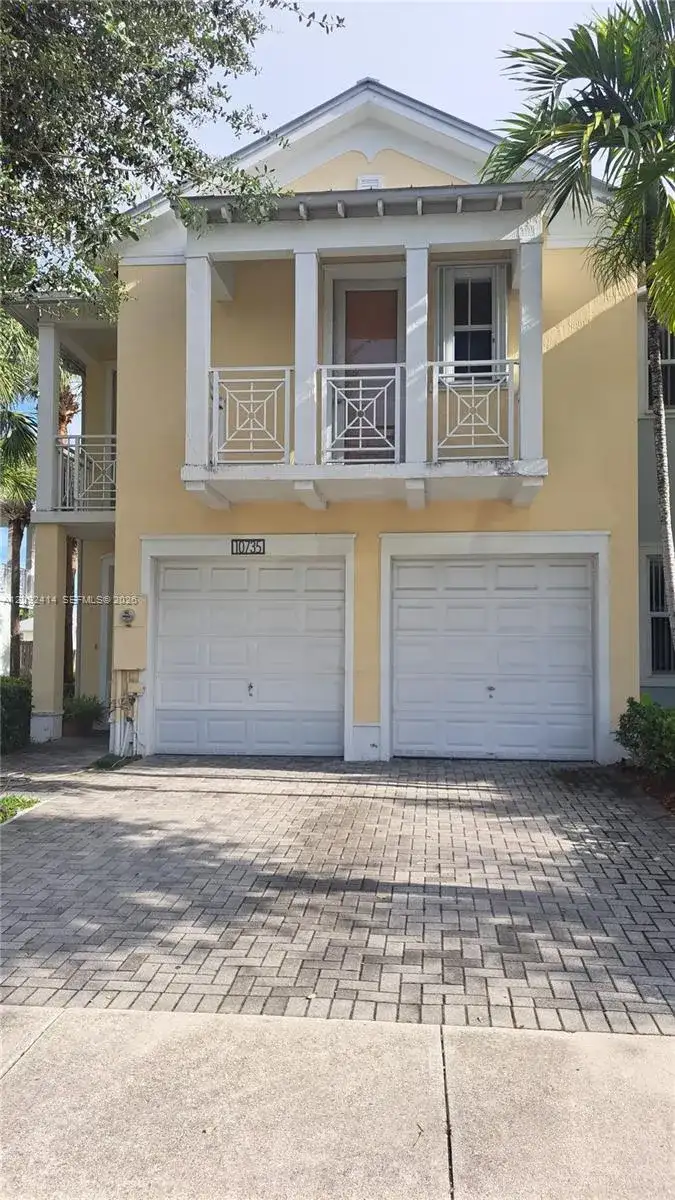 10735 NW 75th St, Doral FL 33178 photo 5