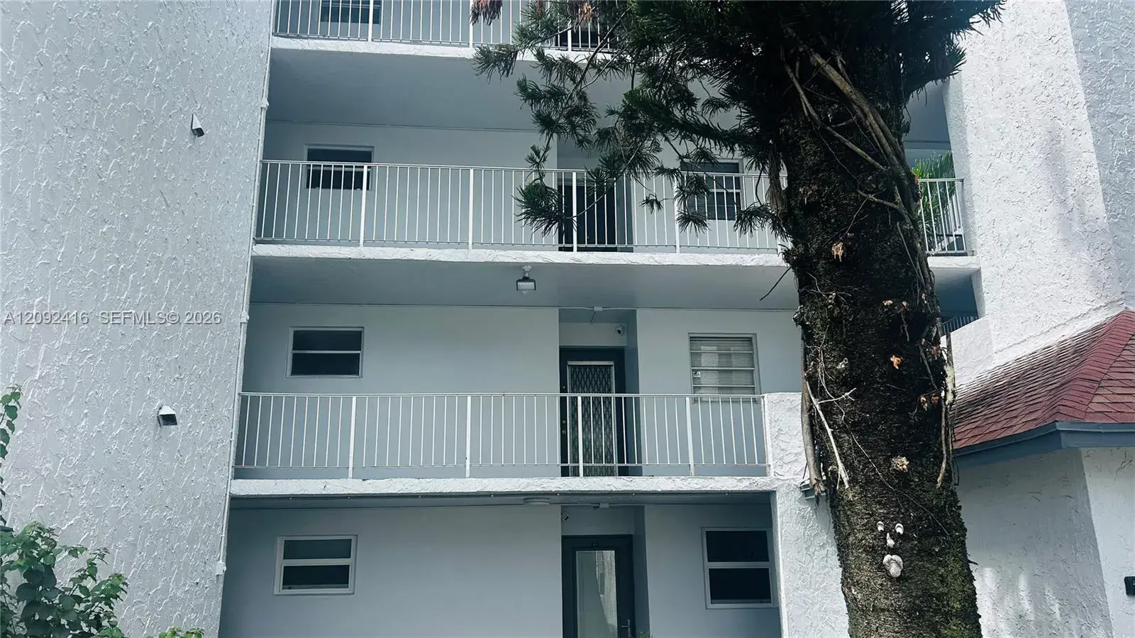 9410 Live Oak Pl # 207, Davie FL 33324