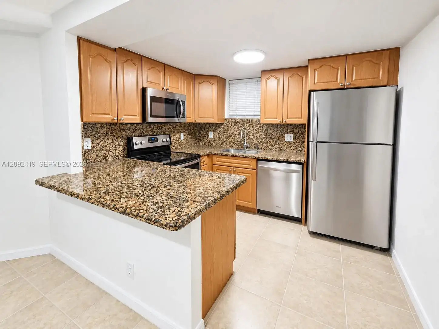 8290 Lake Dr # 112, Doral FL 33166 photo 5