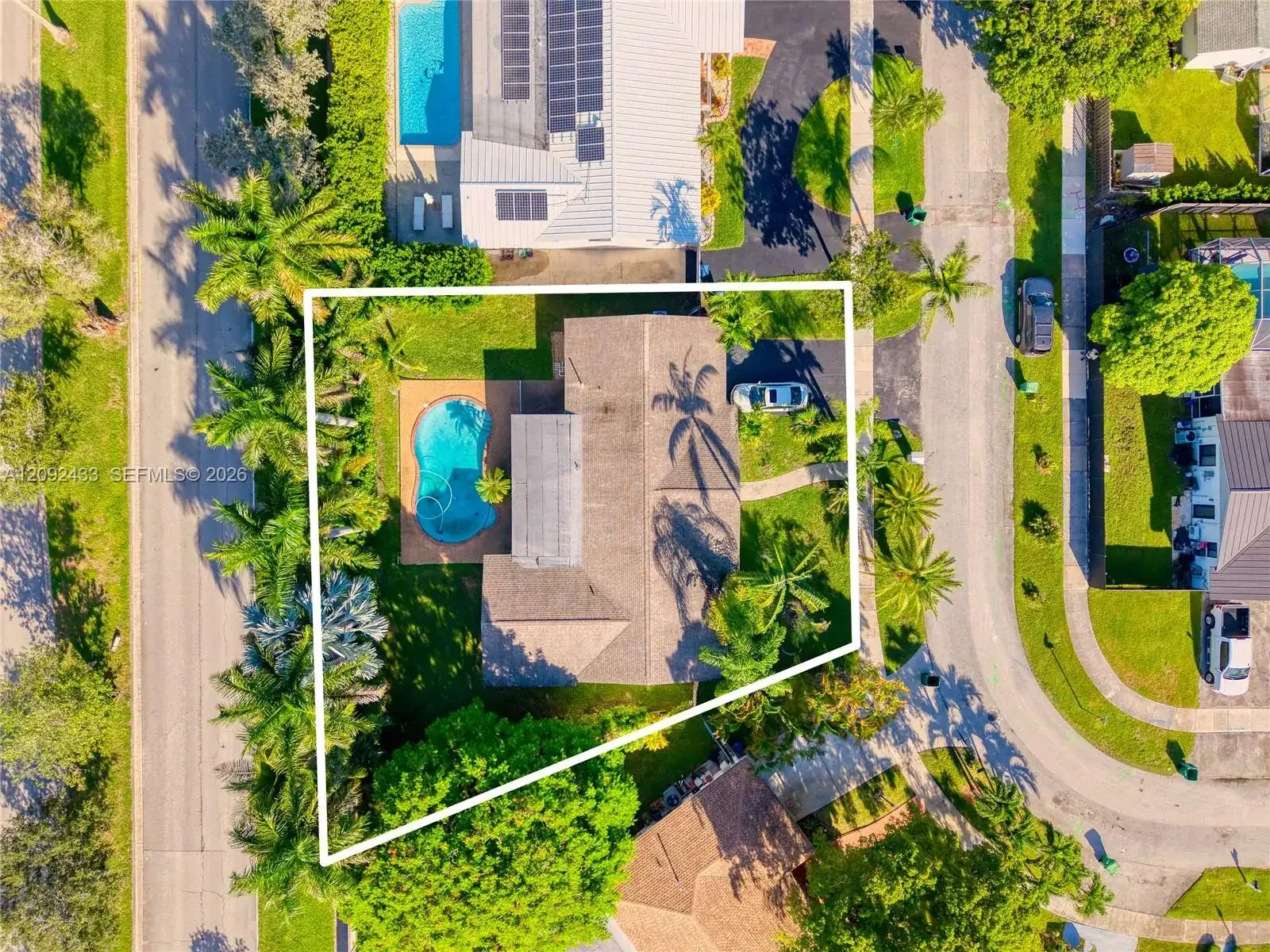 20120 SW 84th Pl, Cutler Bay FL 33189 photo 5